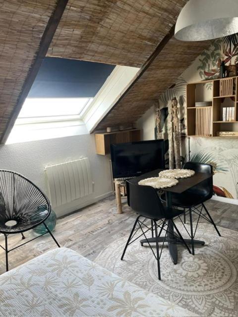 Le Bali Daire Besançon Dış mekan fotoğraf